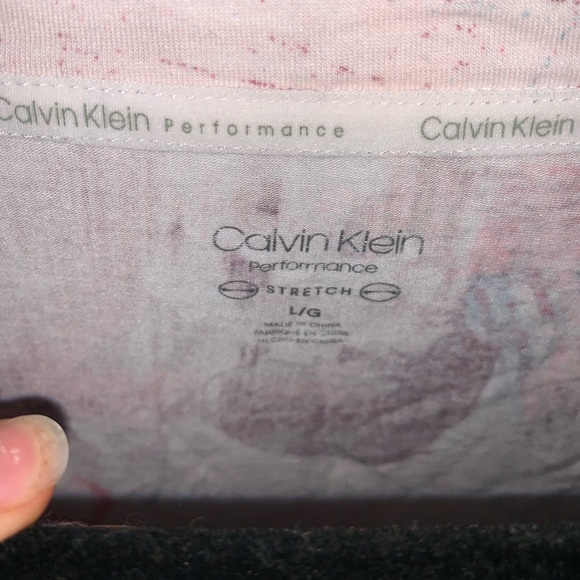 Calvin Klein - NWOT - Performance Stretch Shirt - Picture 5 of 5
